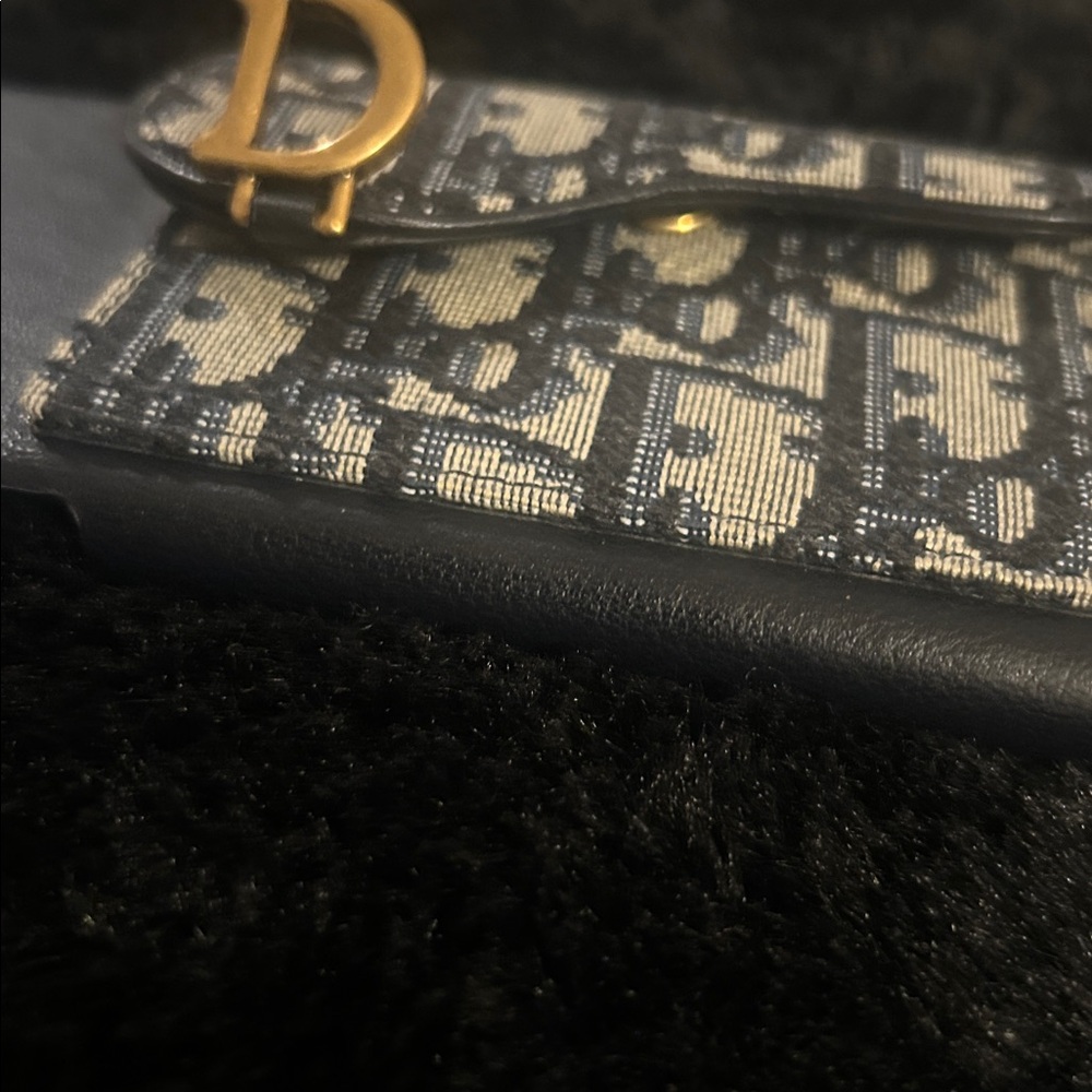 Dior Black and Gold Phone Case - Picture 4 of 9